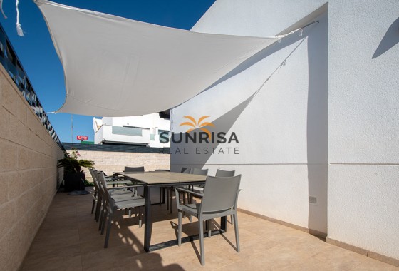 Villa · Herverkoop - Ciudad Quesada · Alicante · Spanje