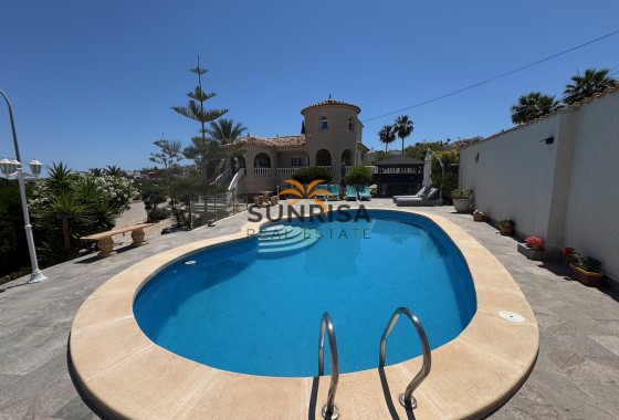 Villa · Herverkoop - Algorfa · Lomas De La Juliana · Alicante · Spanje