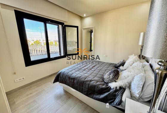 Villa · Reventa - La Finca Golf · Alicante · España