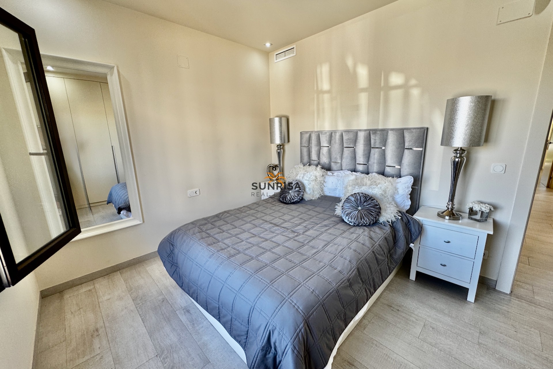 Reventa - Villa - La Finca Golf