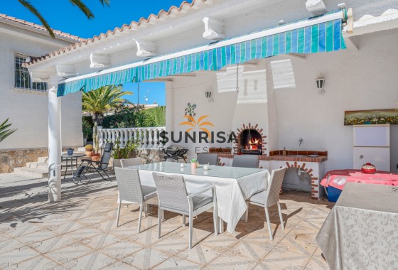 Villa · Reventa - Ciudad Quesada · Alicante · España