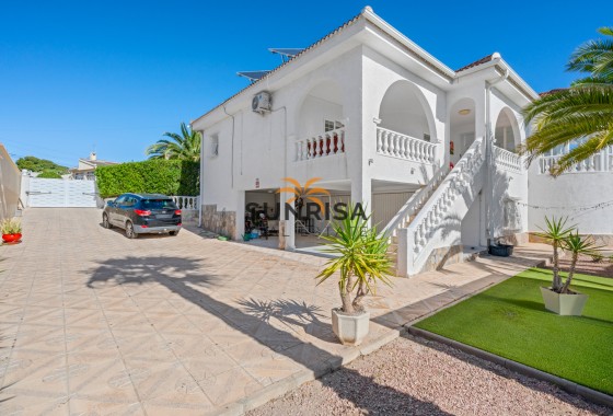 Villa · Reventa - Ciudad Quesada · Alicante · España
