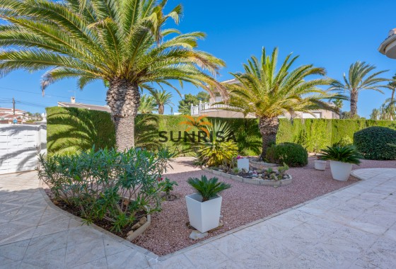Villa · Reventa - Ciudad Quesada · Alicante · España