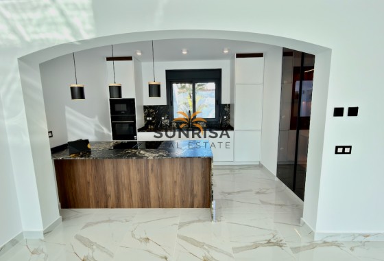 Villa · Reventa - Ciudad Quesada · Alicante · España