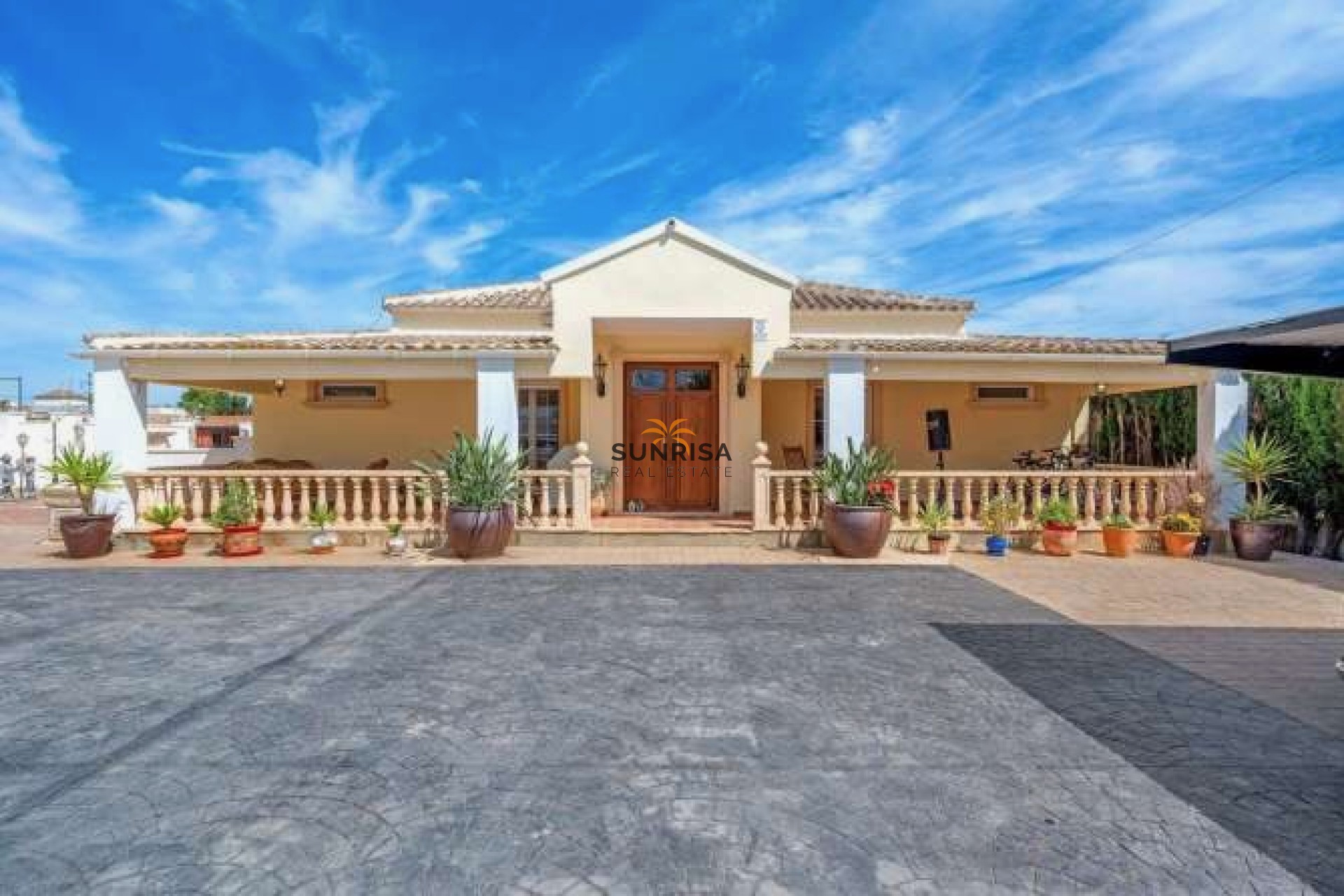 Herverkoop - Villa - Almoradí