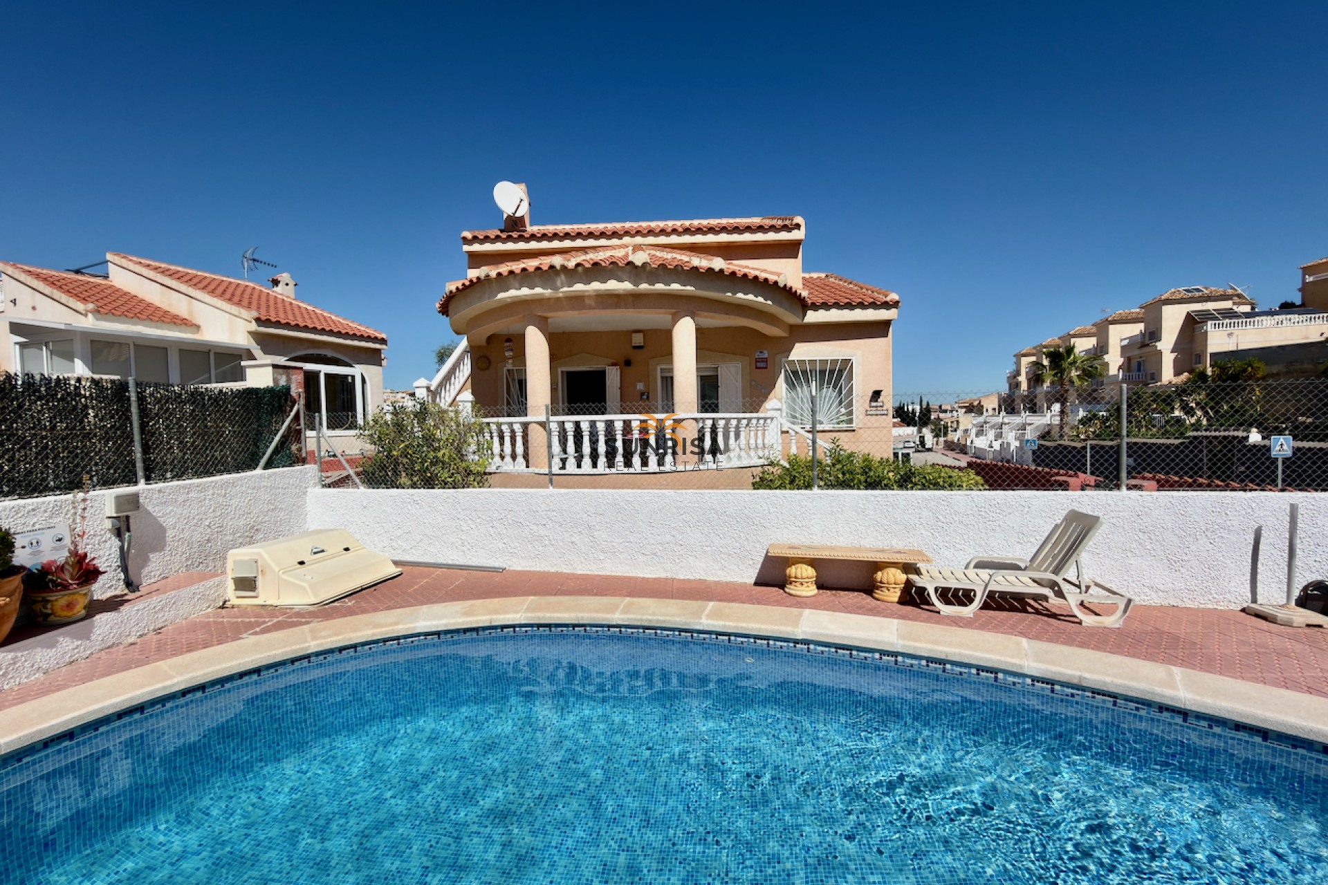 Resale - Villa - Ciudad Quesada