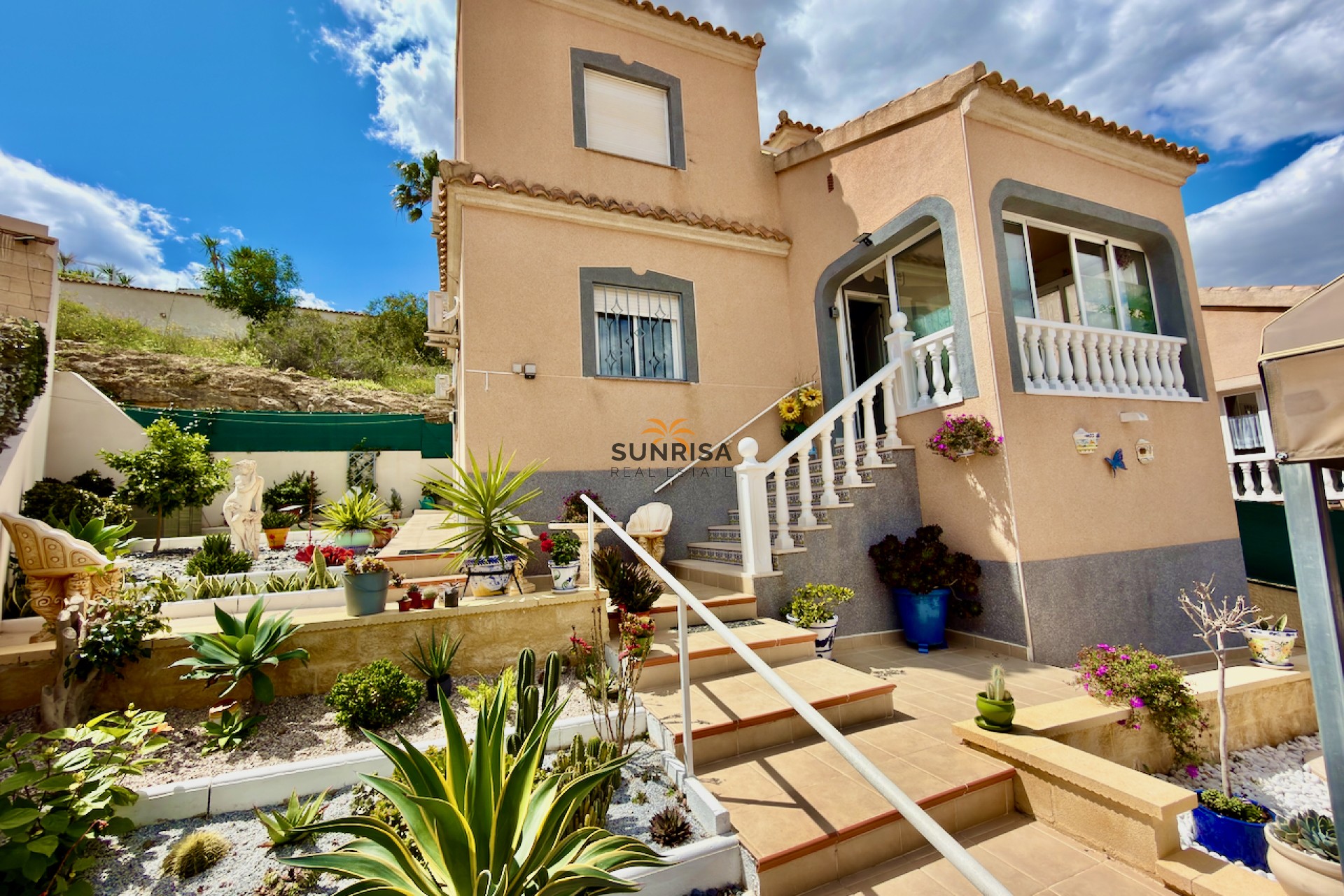 Resale - Villa - Ciudad Quesada