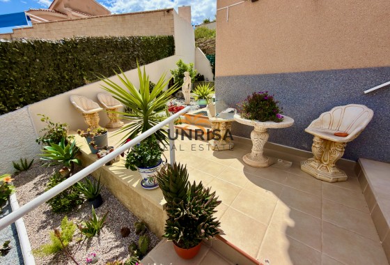 Villa · Resale - Ciudad Quesada · Alicante · Spain