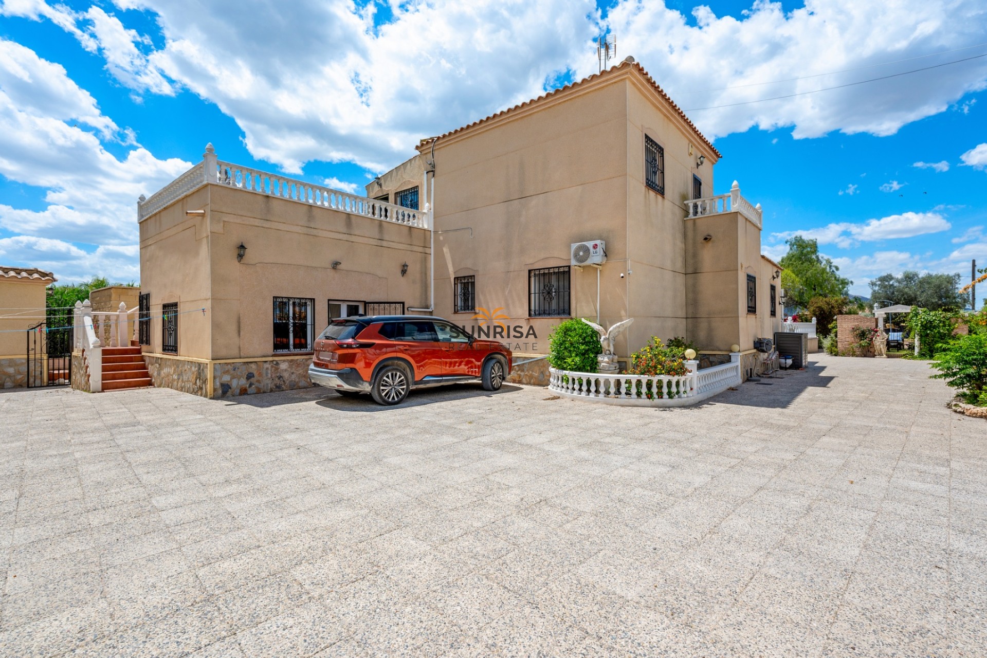 Resale - Finca - Catral