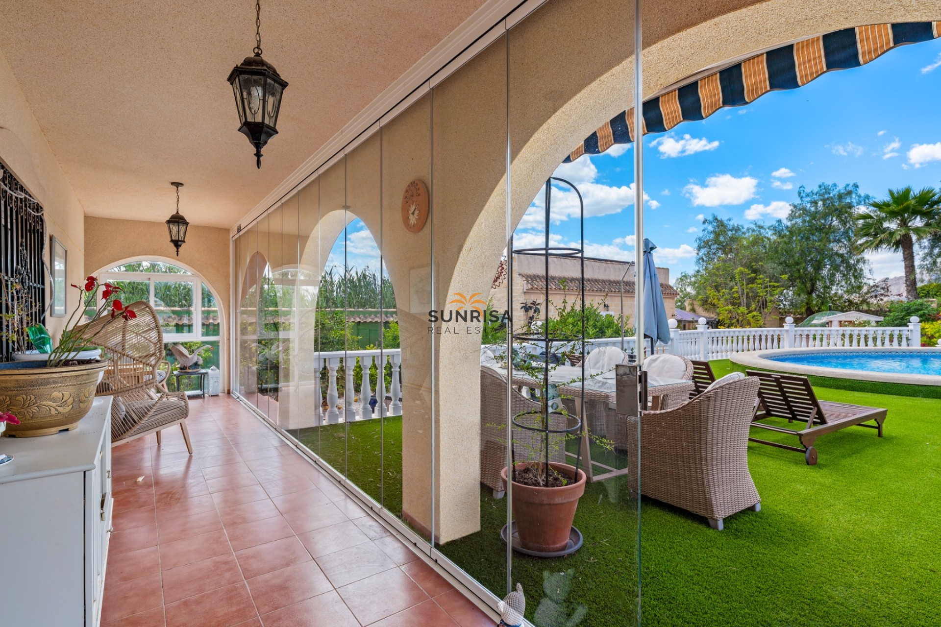 Resale - Finca - Catral