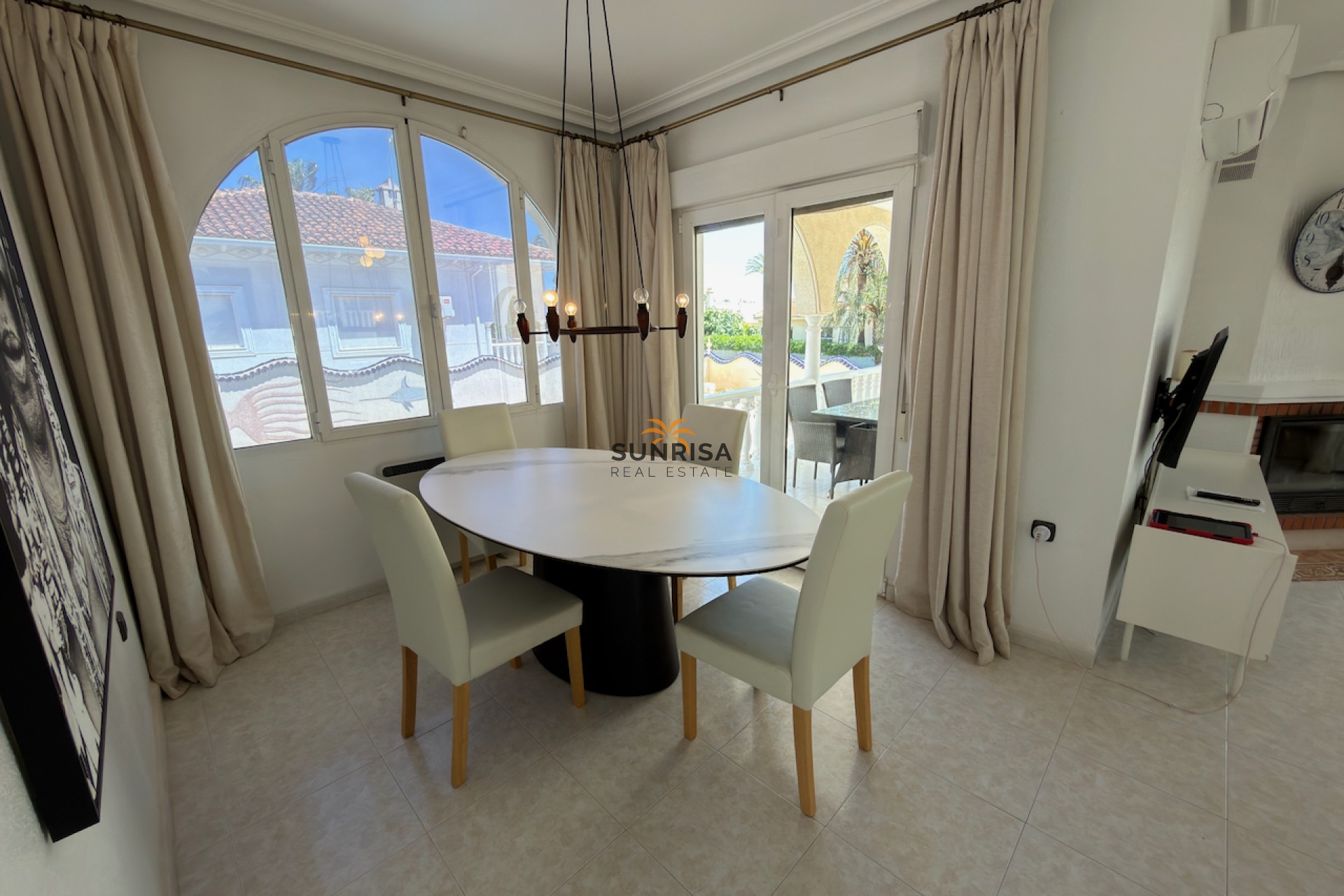 Resale - Villa - Ciudad Quesada