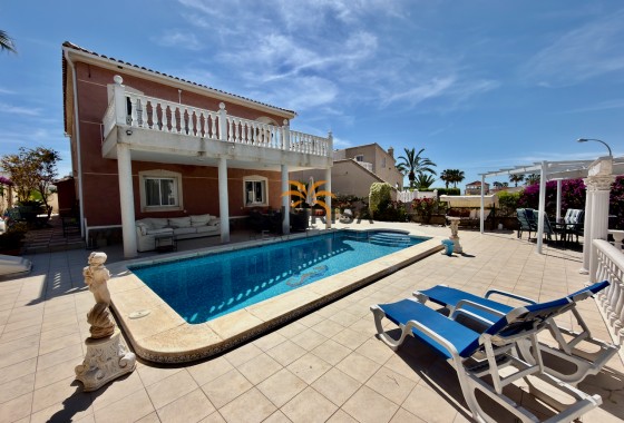 Villa · Herverkoop - Ciudad Quesada · Alicante · Spanje