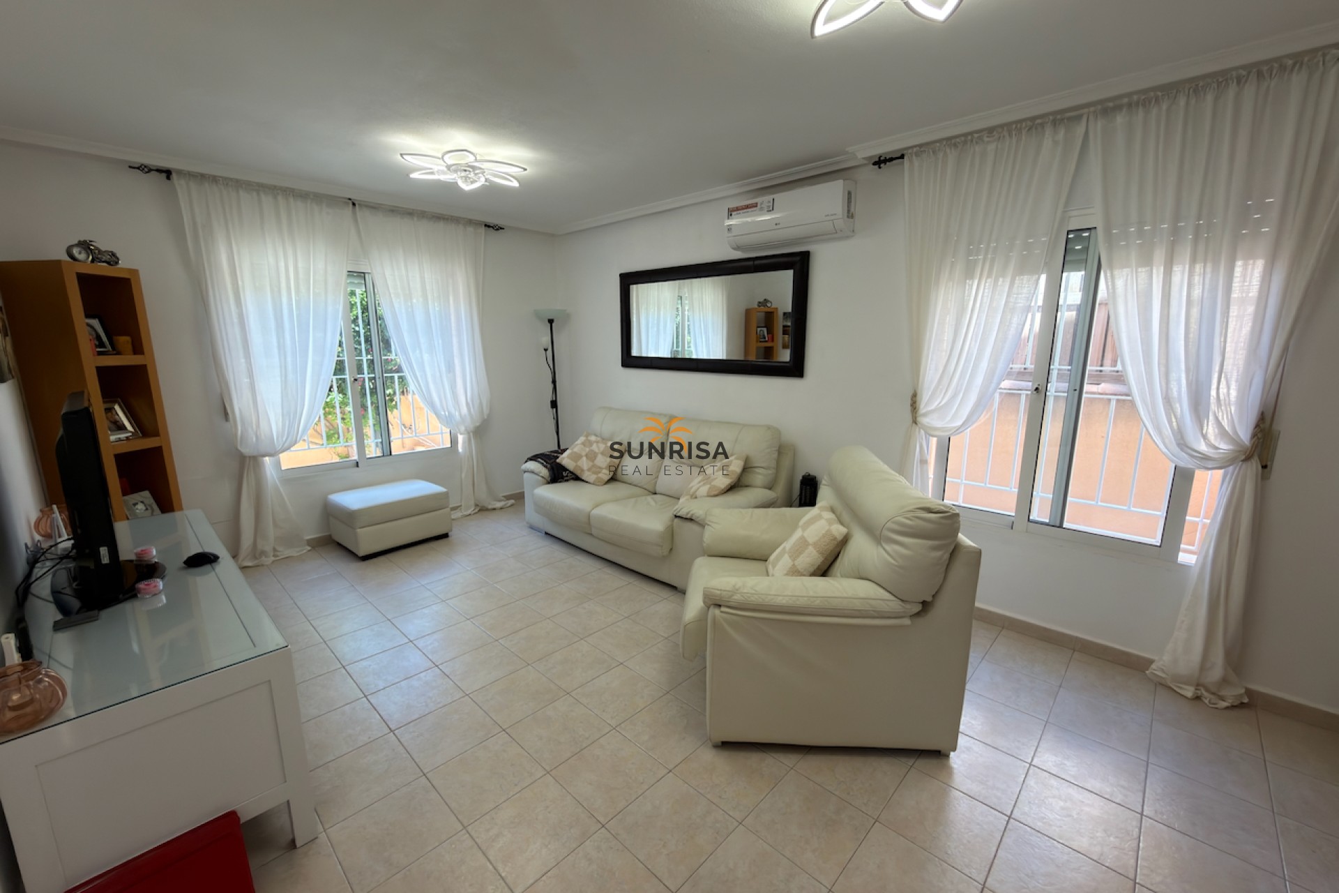 Resale - Villa - Ciudad Quesada - Rojales