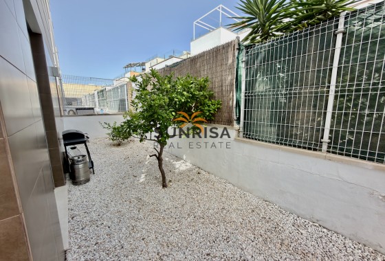 Villa · Herverkoop - Ciudad Quesada · Alicante · Spanje