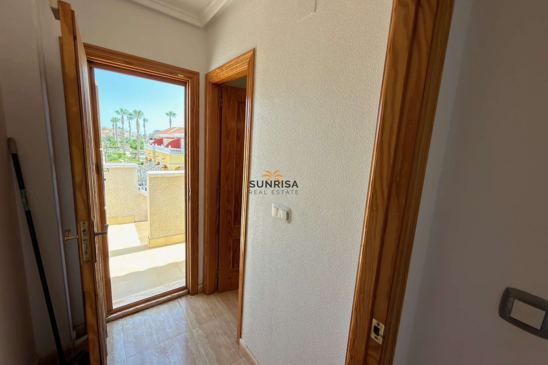 Herverkoop - Villa - Algorfa