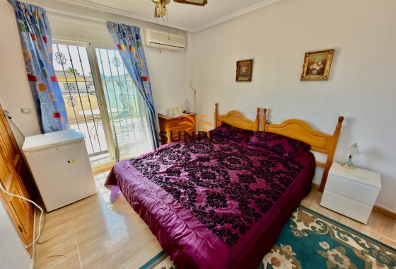 Villa · Herverkoop - Algorfa · Lo Crispin · Alicante · Spanje