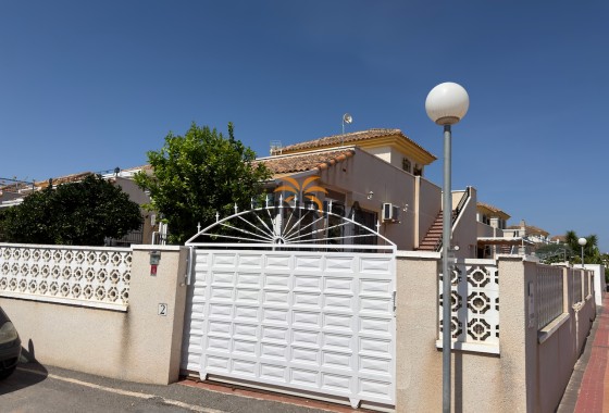 Villa · Herverkoop - Algorfa · Lo Crispin · Alicante · Spanje