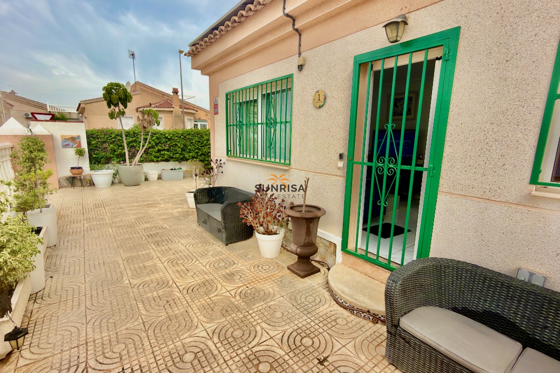Resale - Villa - Rojales
