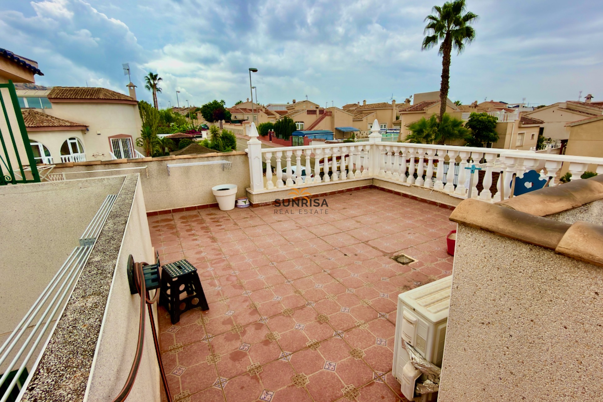 Resale - Villa - Rojales