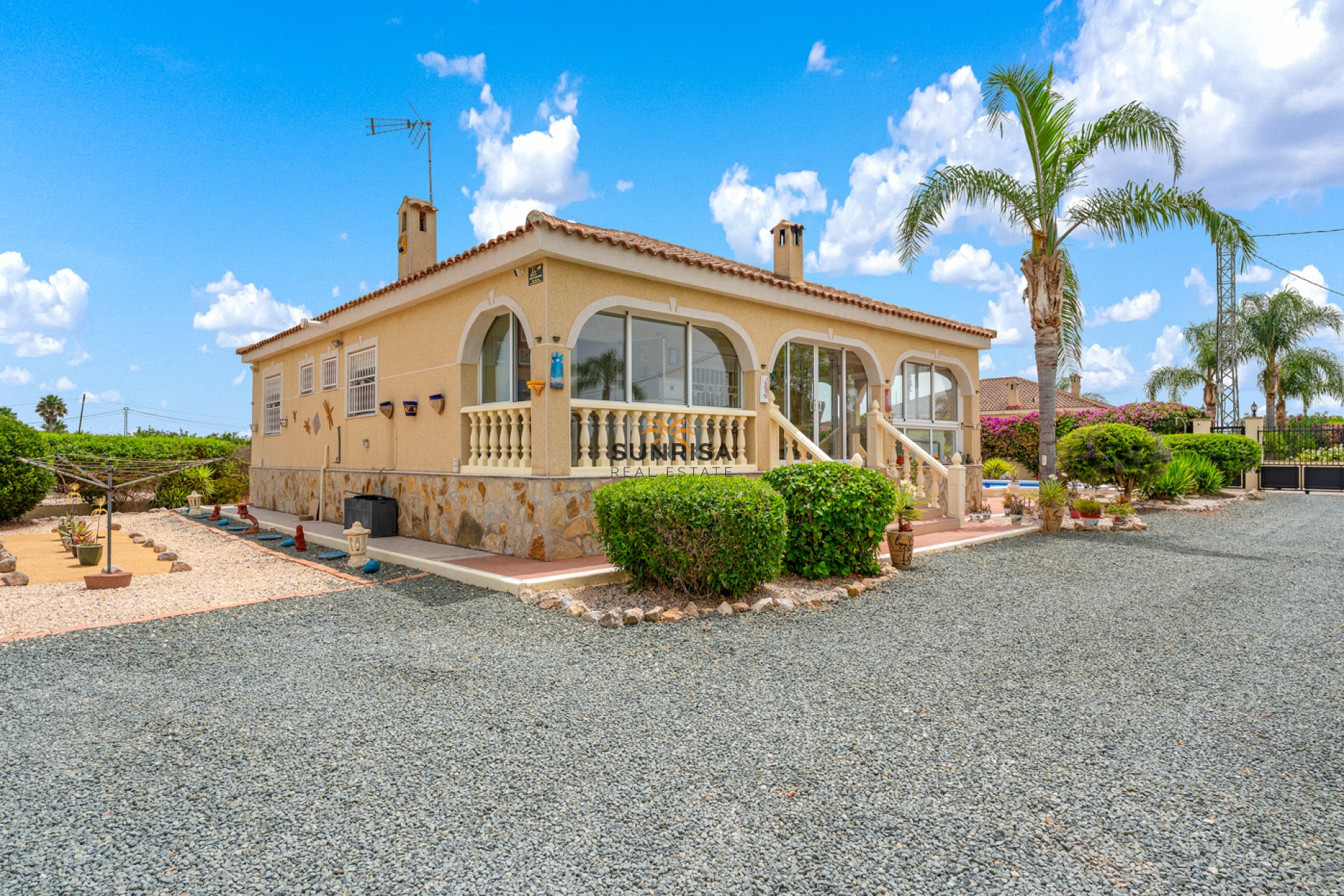 Resale - Finca - Catral