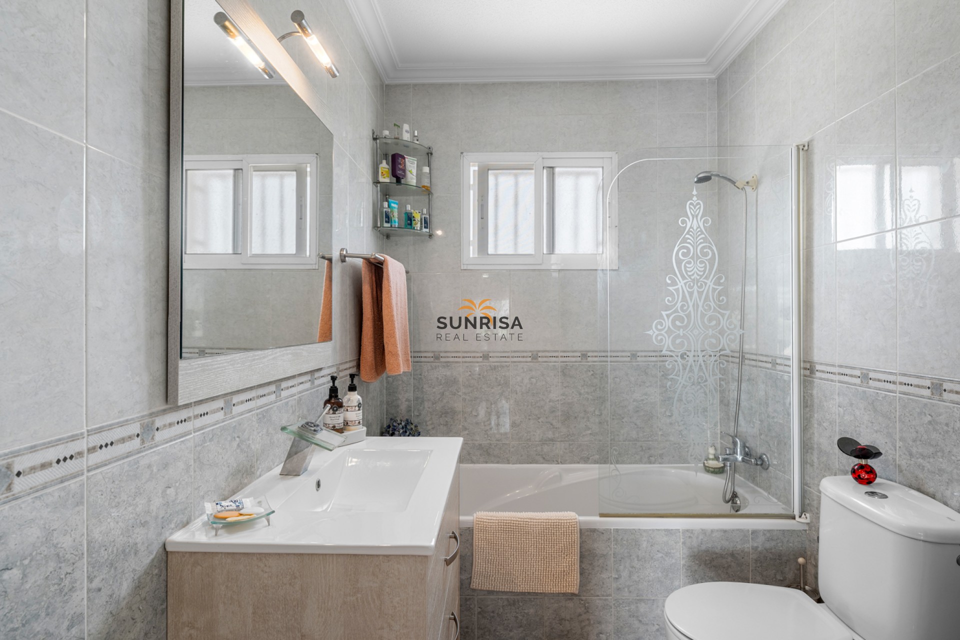 Resale - Finca - Catral