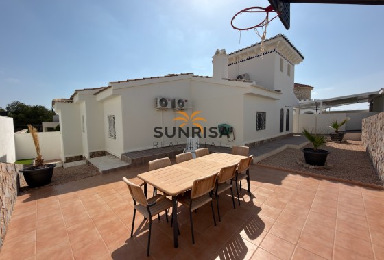 Villa · Herverkoop - Ciudad Quesada · Alicante · Spanje