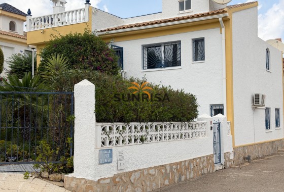 Villa · Reventa - Ciudad Quesada · La Marquesa Golf · Alicante · España