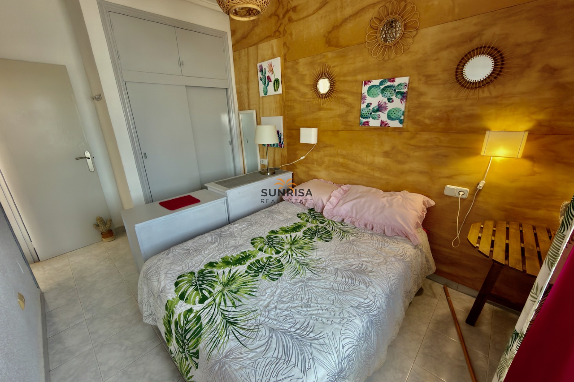 Resale - Villa - Rojales