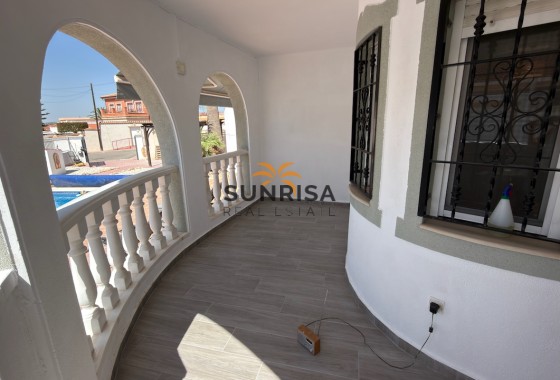 Villa · Herverkoop - Ciudad Quesada · Alicante · Spanje