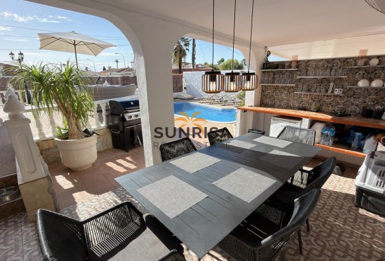 Villa · Herverkoop - Torrevieja · San Luis · Alicante · Spanje