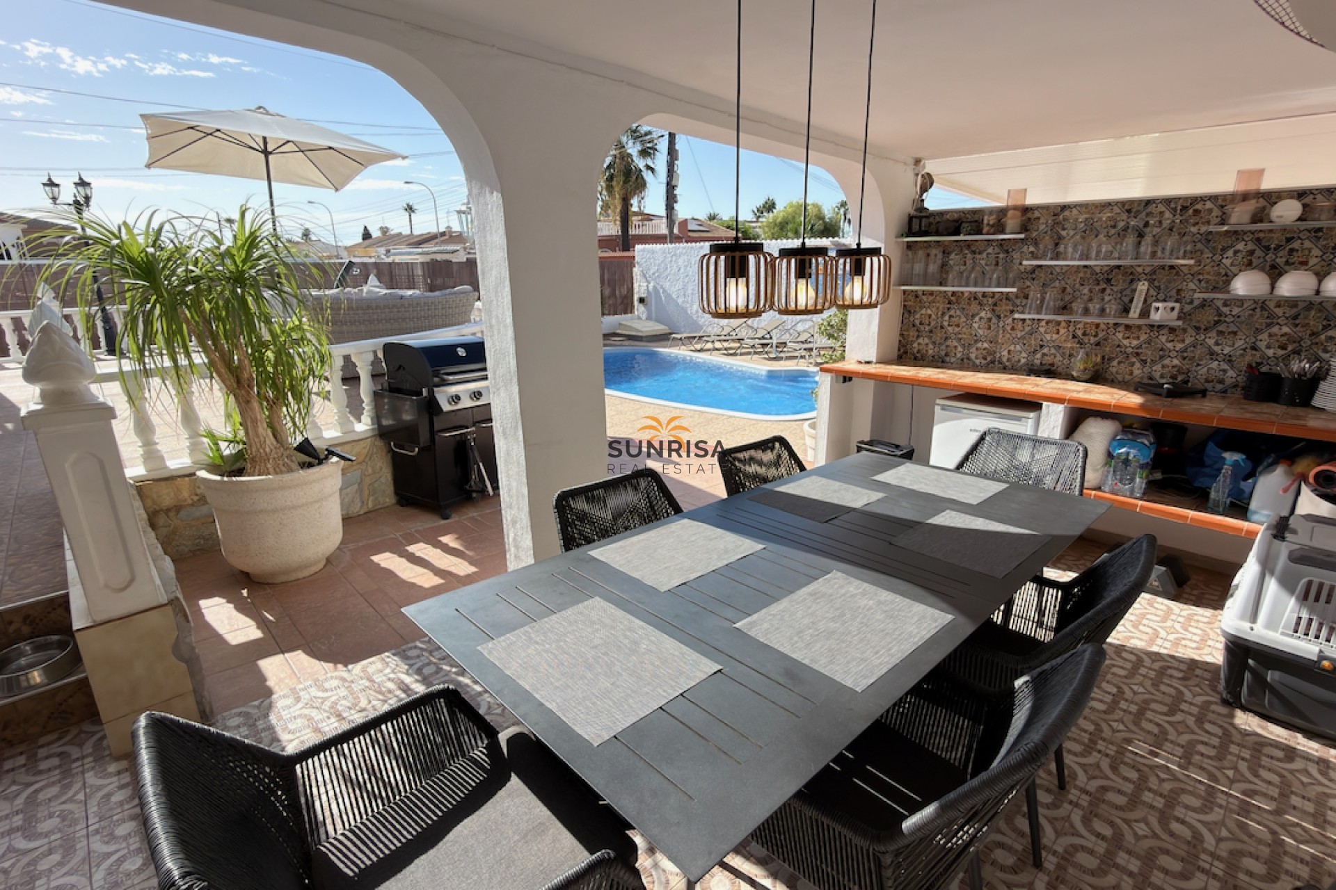 Herverkoop - Villa - Torrevieja