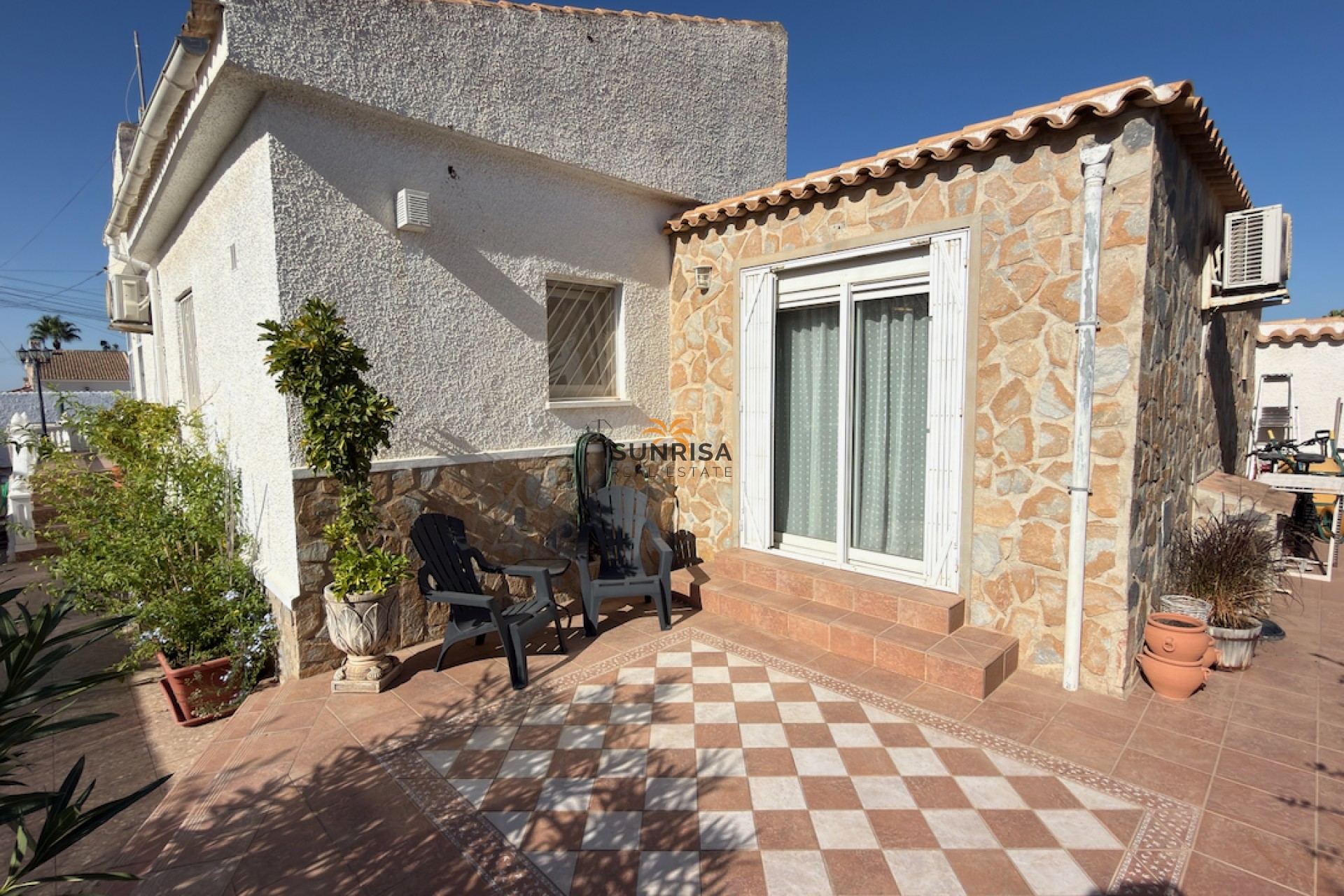 Herverkoop - Villa - Torrevieja