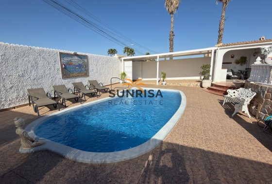 Villa · Herverkoop - Torrevieja · San Luis · Alicante · Spanje