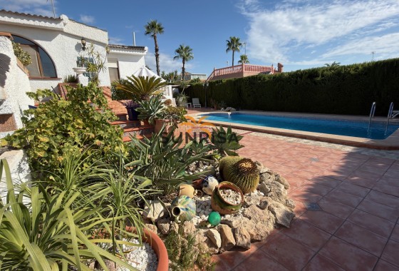 Villa · Herverkoop - Ciudad Quesada · Alicante · Spanje