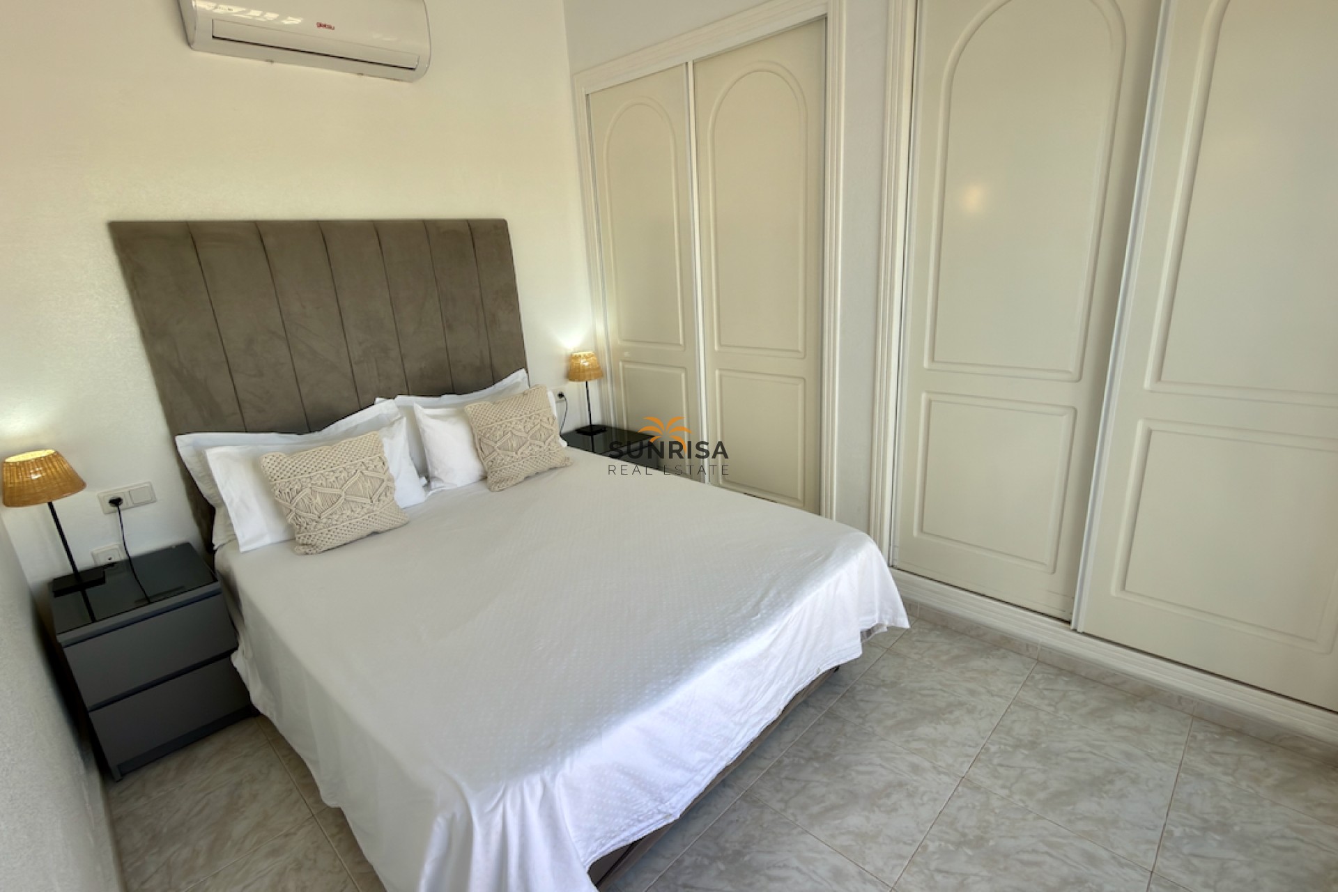 Revente - Villa - Ciudad Quesada