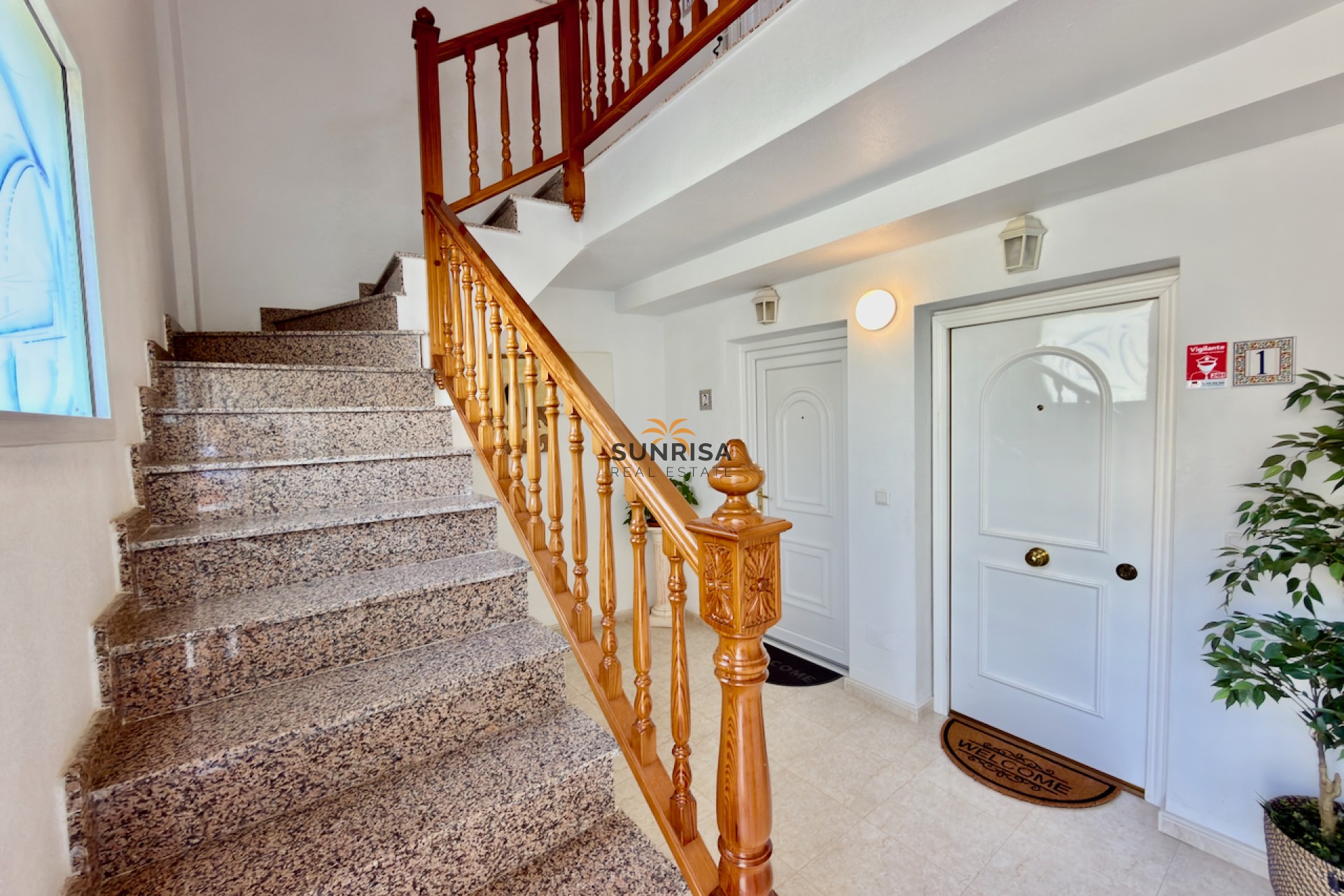 Resale - Apartment - Ciudad Quesada