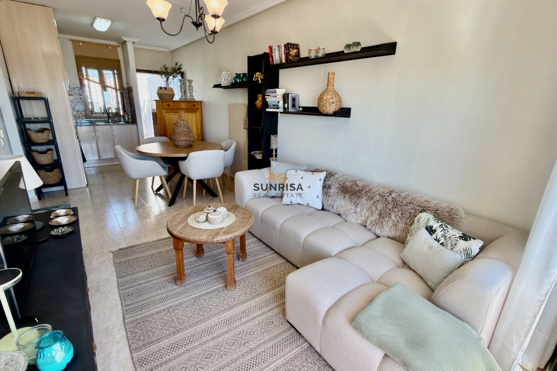Resale - Apartment - Ciudad Quesada