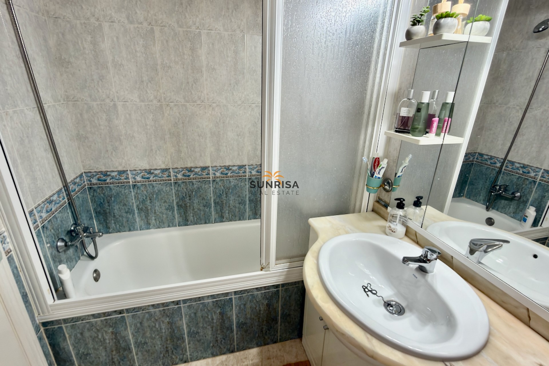 Resale - Apartment - Ciudad Quesada