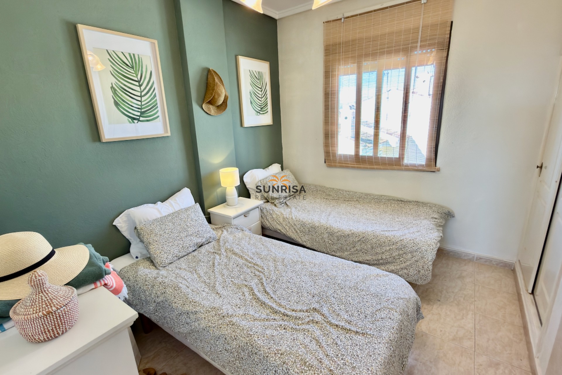 Resale - Apartment - Ciudad Quesada
