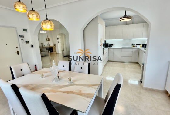 Villa · Herverkoop - Ciudad Quesada · Alicante · Spanje