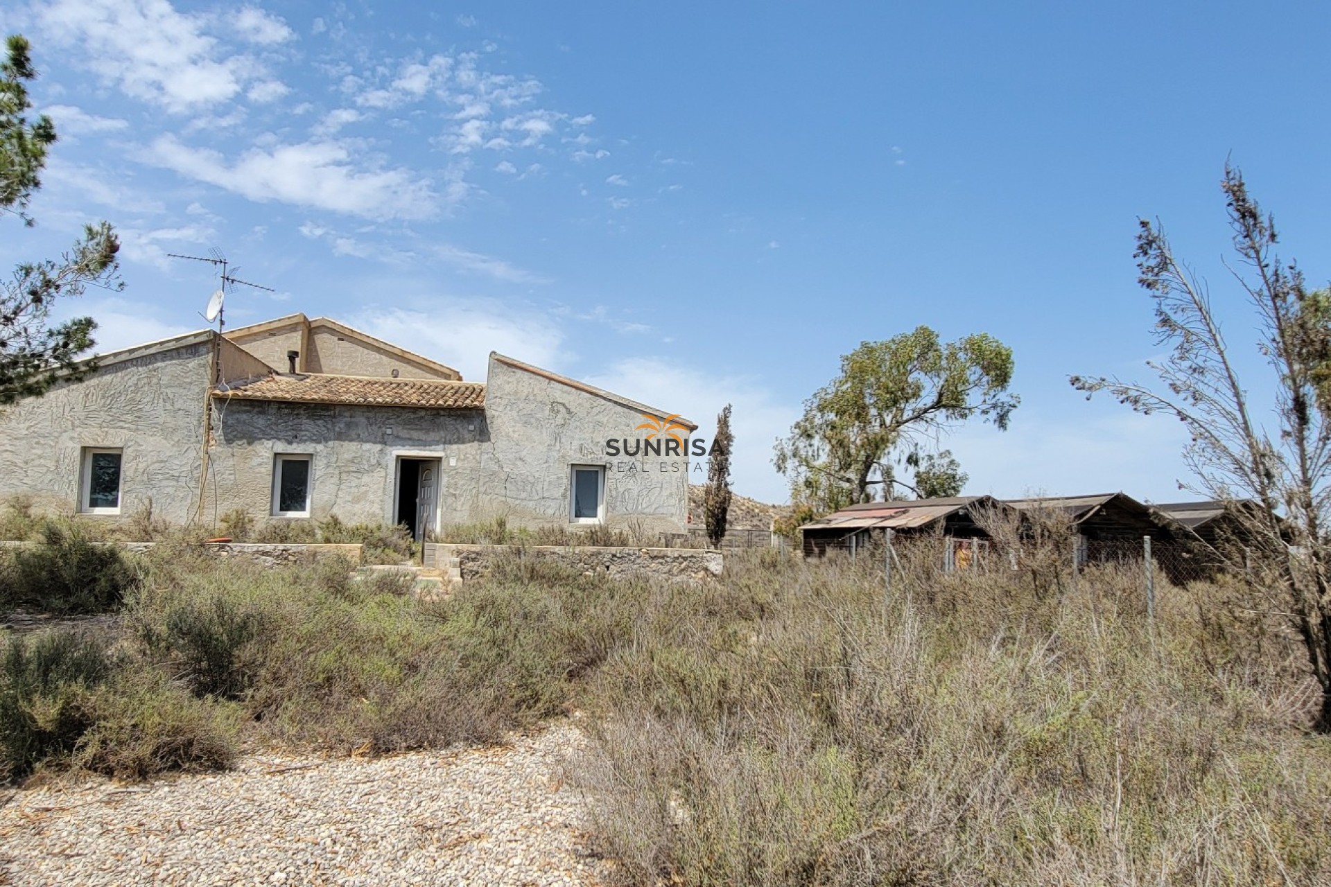 Resale - Finca - Torremendo