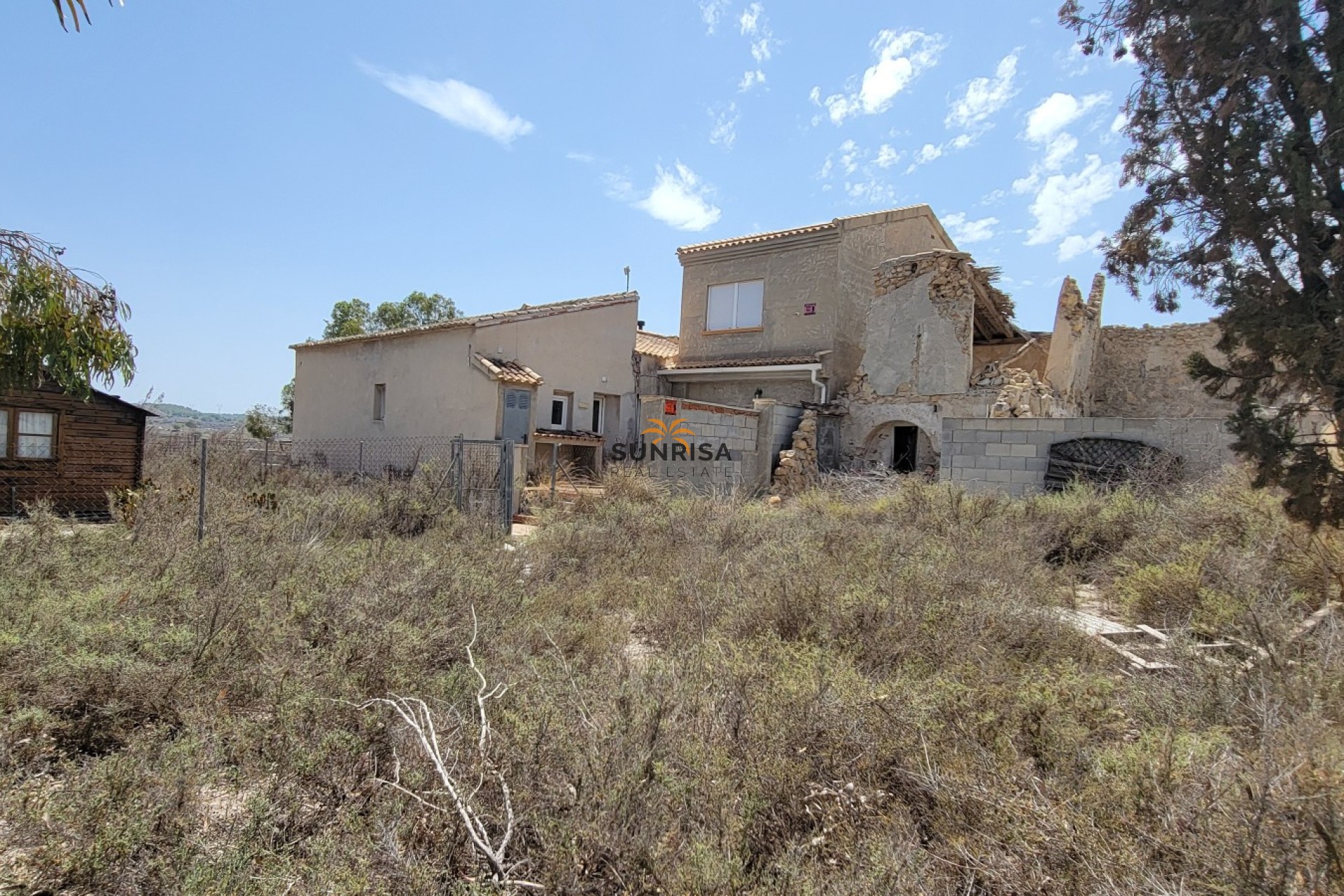 Resale - Finca - Torremendo