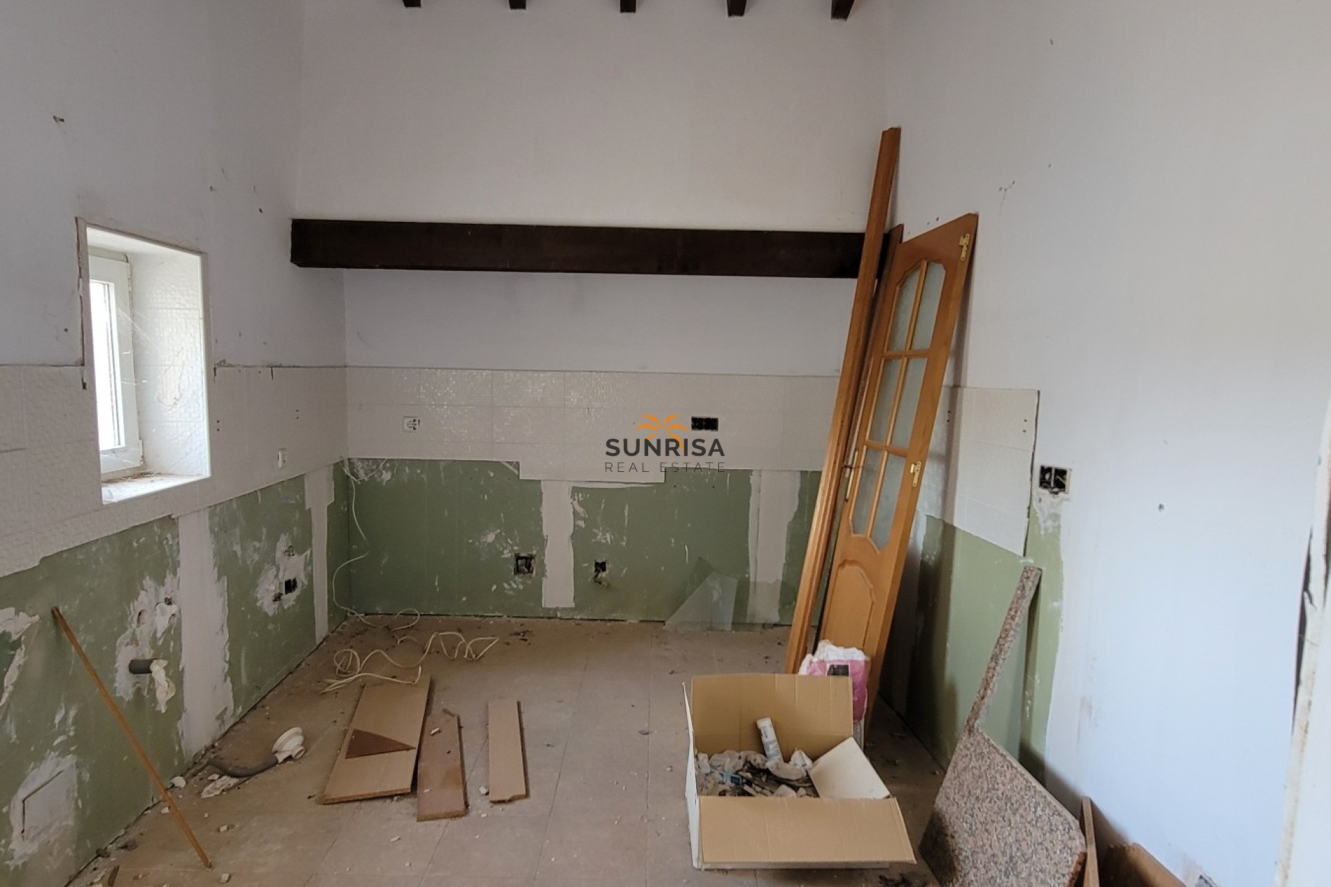 Resale - Finca - Torremendo