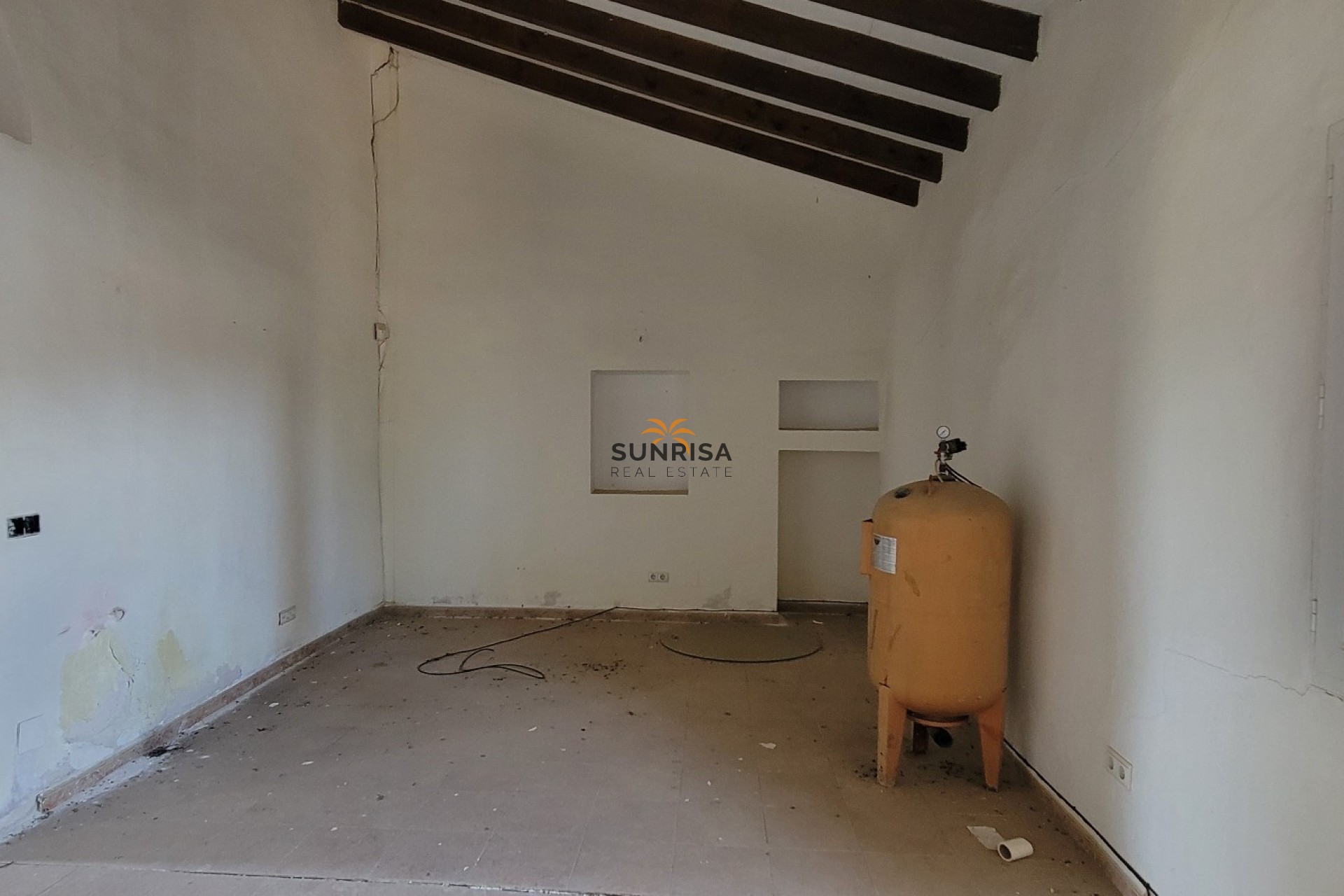 Resale - Finca - Torremendo