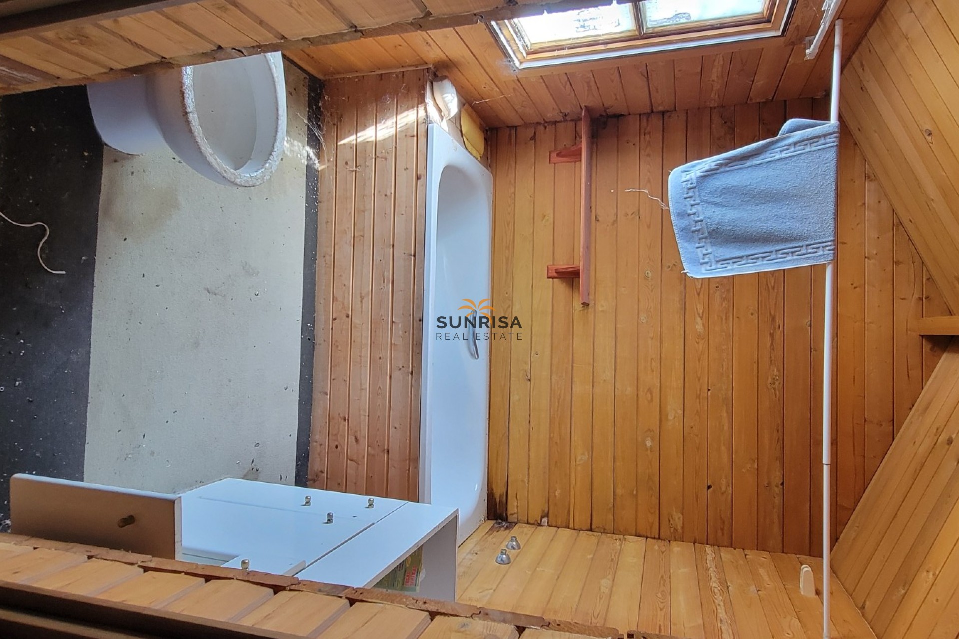 Resale - Finca - Torremendo
