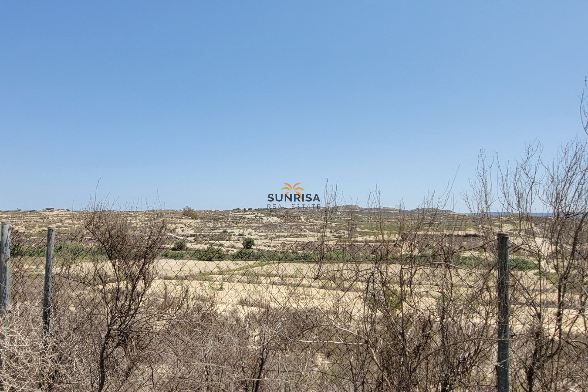 Resale - Finca - Torremendo