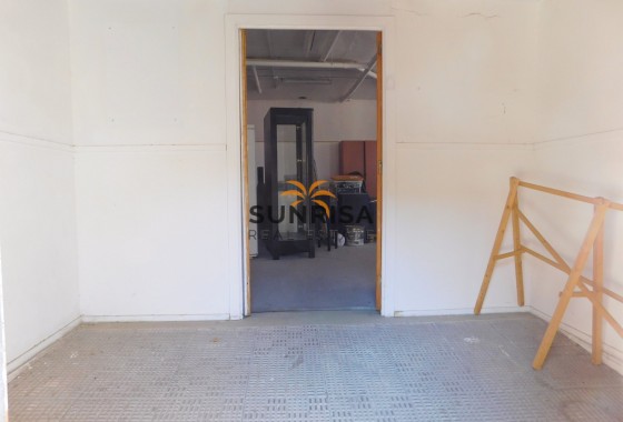 Locaux commerciaux · Revente - San Miguel de Salinas · Alicante · Espagne