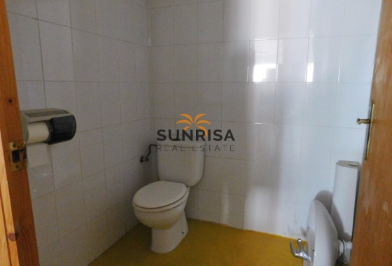 Locaux commerciaux · Revente - San Miguel de Salinas · Alicante · Espagne
