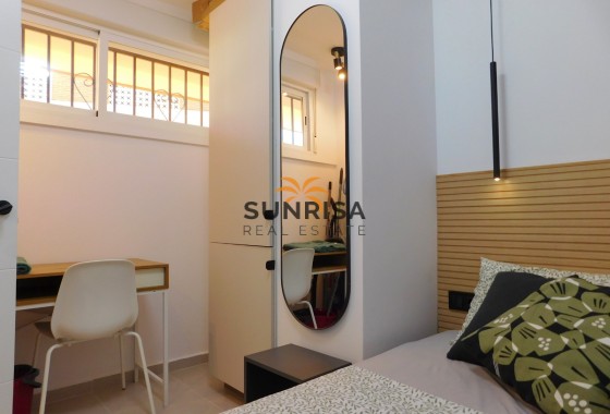 Apartamento · Reventa - Torrevieja · Alicante · España