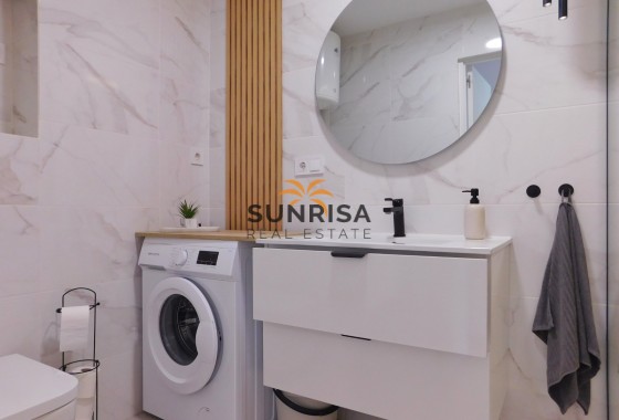 Apartamento · Reventa - Torrevieja · Alicante · España